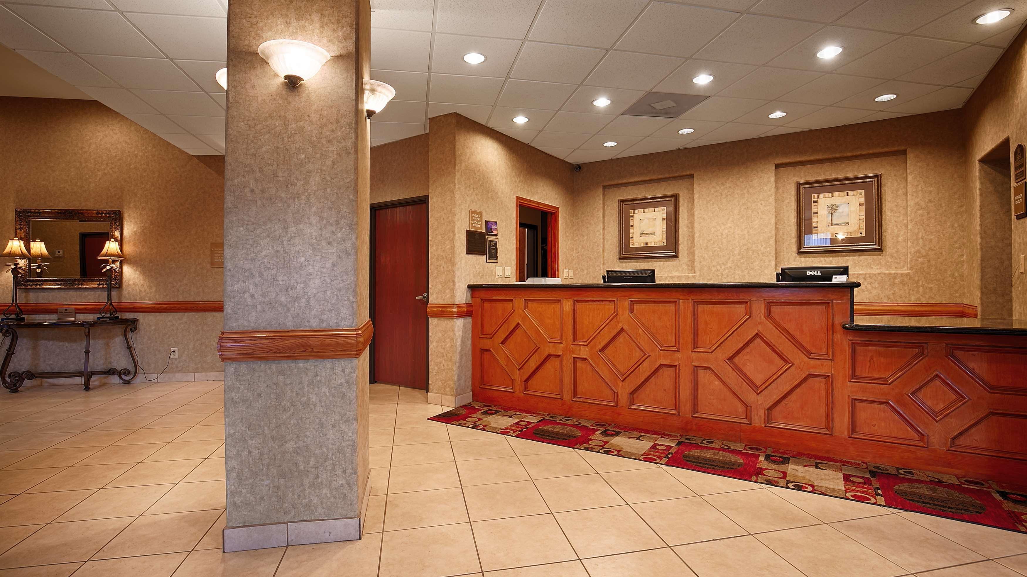 Best Western Casa Villa Suites Гарлінґен Екстер'єр фото